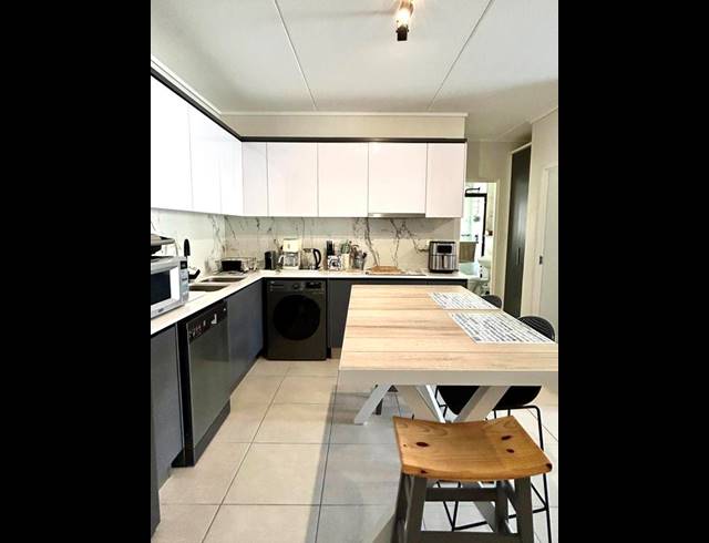 2 BEDROOM PROPERTY TO RENT IN THE HUNTSMAN